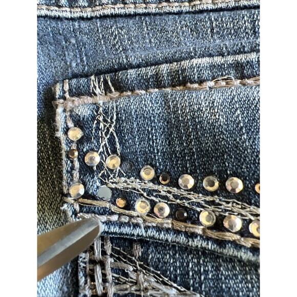 BKE Jeans Womens 31 Blue Sabrina Bootcut Denim Flap Pockets Thick Stitch Bling - Picture 8 of 16